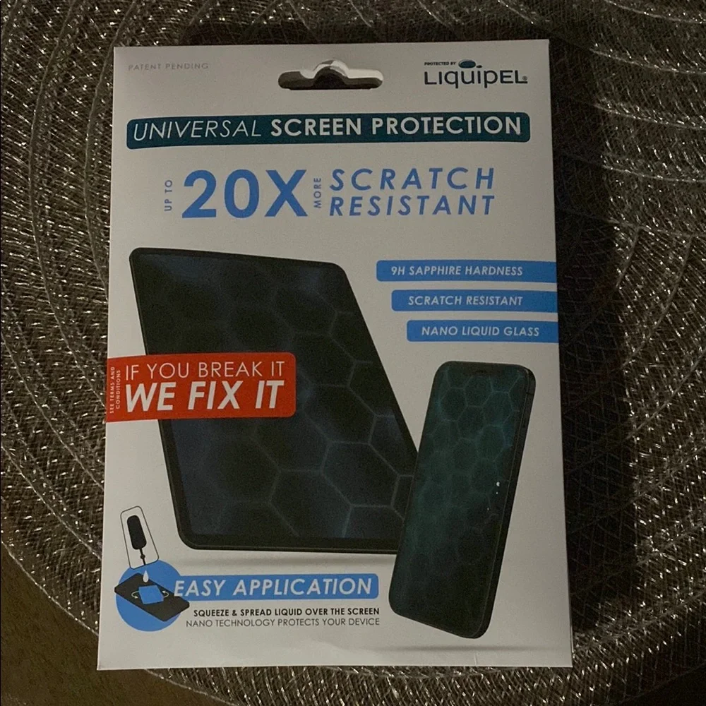 Universal Screen Protection - Black - Picture 1 of 6